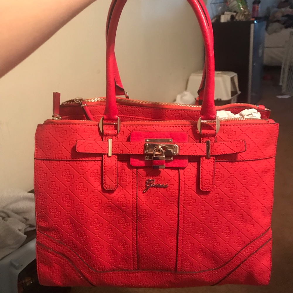 Brand New Guess Purse